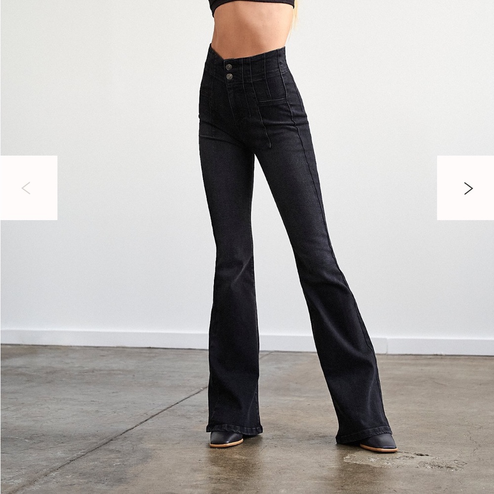 Free People We The Free Jayde Flare Jeans 28